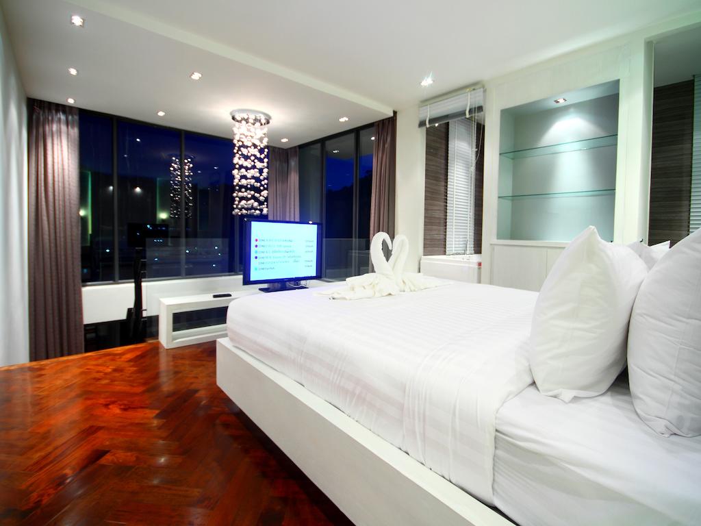 Penthouse Suite